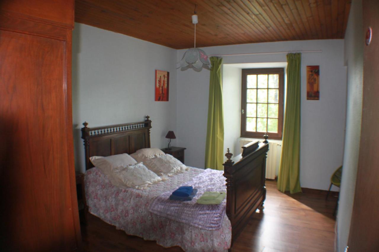 Villa les écureuils à Saint-Priest  Extérieur photo